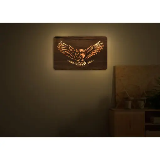 Das nach hinten offene LED-Wandbild beleuchtet die dahinterliegende Wand des Raumes und diese reflektiert das Licht ohne zu blenden.