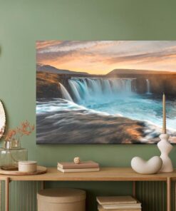 Leinwandbild Der Majestätische Wasserfall In Island