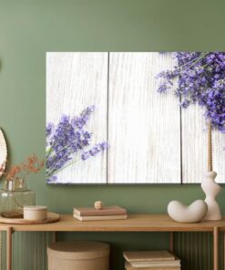 Leinwandbild Lavendelblüten Auf Einem Hölzernen Hintergrund