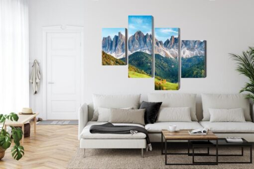 Mehrteiliges Bild Dolomiten-Gebirge In Italien