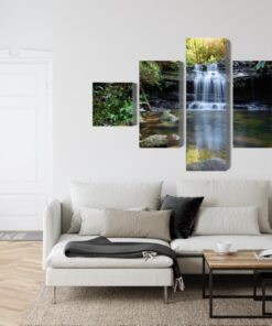 Mehrteiliges Bild Ein Wasserfall Im Busch