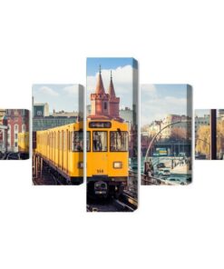 Mehrteiliges Bild Gelber Zug In Berlin Auf Den Bahngleisen