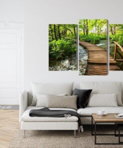 Mehrteiliges Bild Holzbrücke In Einem Wald