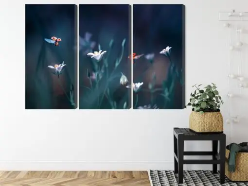 Mehrteiliges Bild Marienkäfer Und Wildblumen Im Makromaßstab