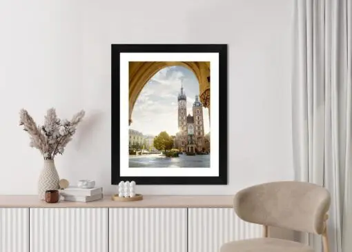 Poster Blick Von Der Tuchhalle Auf Die Marienkirche In Krakau