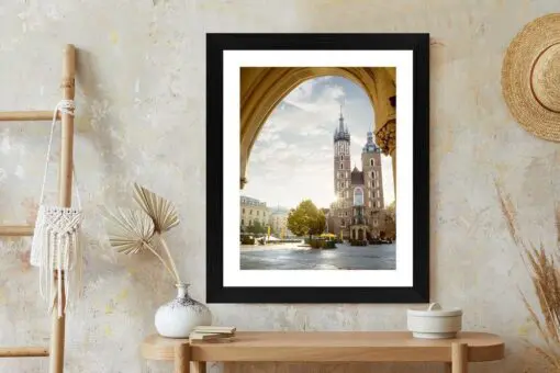 Poster Blick Von Der Tuchhalle Auf Die Marienkirche In Krakau