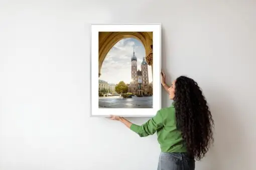 Poster Blick Von Der Tuchhalle Auf Die Marienkirche In Krakau