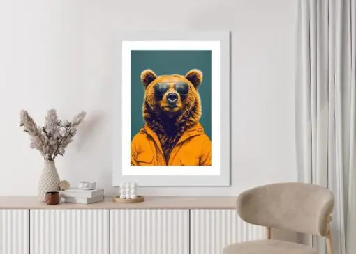 Poster Ein Bär In Einem Gelben Hemd
