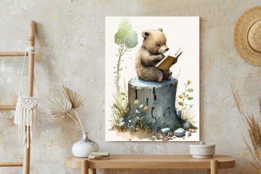 Poster Ein Bär Liest Märchen Auf Einem Baumstamm