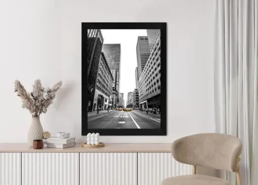 Poster Nyc Gelbe Taxis Auf Schwarz-Weißer Straße