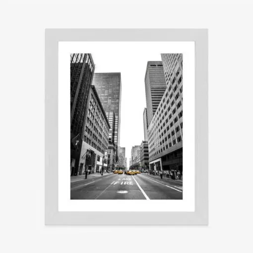 Poster Nyc Gelbe Taxis Auf Schwarz-Weißer Straße