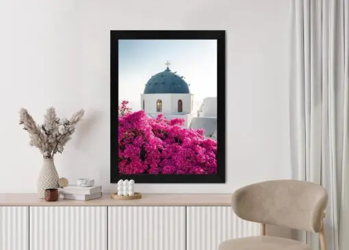 Poster Typische Santorini-Architektur Und Blühende Bougainvillea