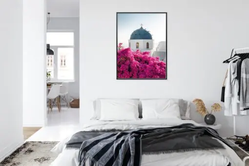 Poster Typische Santorini-Architektur Und Blühende Bougainvillea