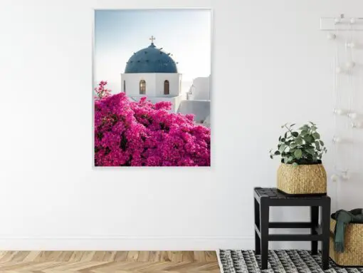 Poster Typische Santorini-Architektur Und Blühende Bougainvillea