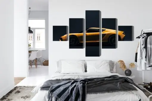 Mehrteiliges Bild Gelber 3D-Sportwagen