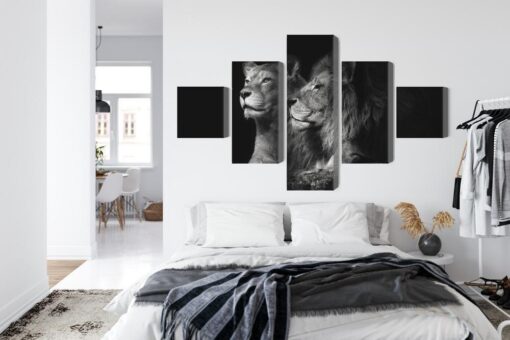 Mehrteiliges Bild Löwe Und Löwin Auf Schwarzem Hintergrund