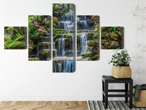 Mehrteiliges Bild Thailändischer Wasserfall
