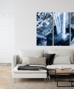 Mehrteiliges Bild Winterlicher Wasserfall